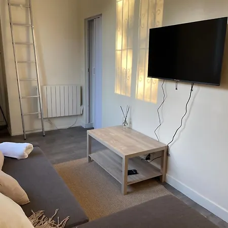 Apartman Elevate Your *